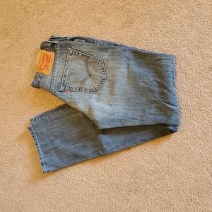 Levi's 514 jeans